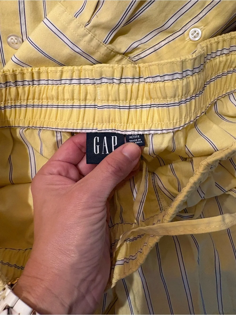 GAP Yellow Striped big shirt and poplin shorts set